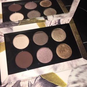 Pat McGrath eyeshadow palette